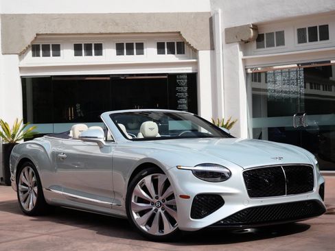 New 2026 Bentley Continental GTC AWD/4WD image 1