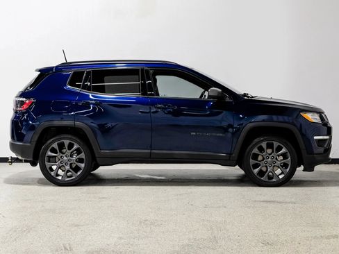 Used 2021 Jeep Compass Latitude AWD/4WD image 5