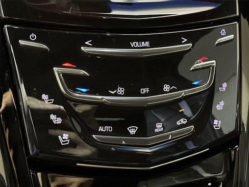 Used 2015 Cadillac Escalade ESV Platinum image 19