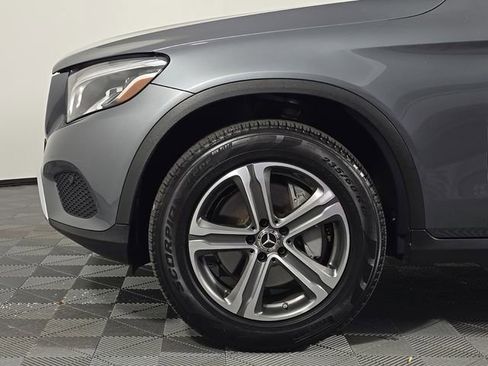 Used 2019 Mercedes-Benz GLC 300 4MATIC image 11