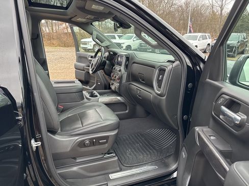 Used 2020 Chevrolet Silverado 1500 LTZ w/ LTZ Premium Package image 27