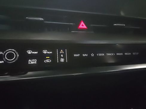 Certified 2024 Kia Sportage X-Line AWD/4WD image 30
