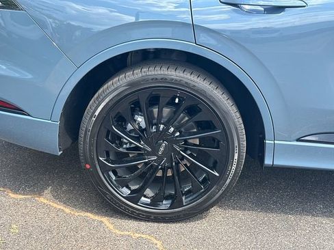 New 2026 Lincoln Aviator Reserve AWD/4WD image 19