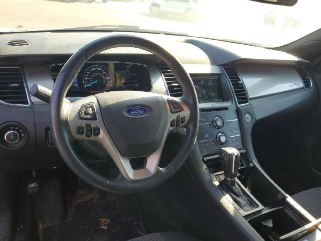 Used 2015 Ford Taurus SEL w/ Equipment Group 201A FWD image 11