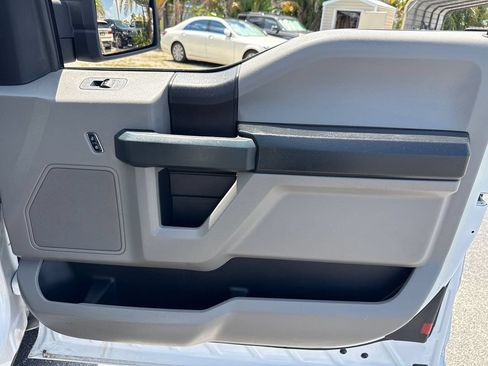 Used 2019 Ford F150 XL w/ Equipment Group 101A Mid RWD image 16