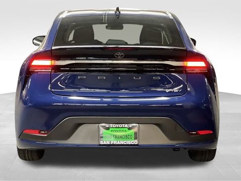 New 2026 Toyota Prius Plug-In Hybrid image 4