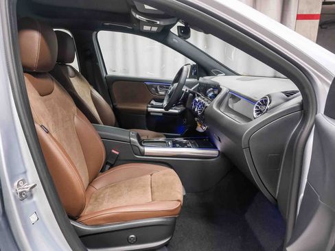 New 2026 Mercedes-Benz GLA 35 AMG 4MATIC image 16
