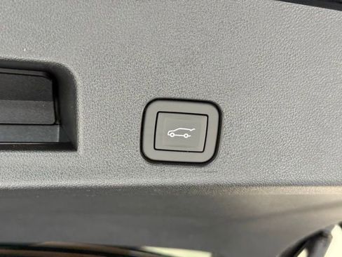 New 2026 Chevrolet Traverse Z71 image 5