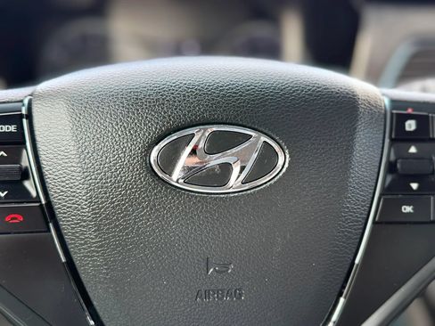 Used 2017 Hyundai Sonata SE FWD image 22