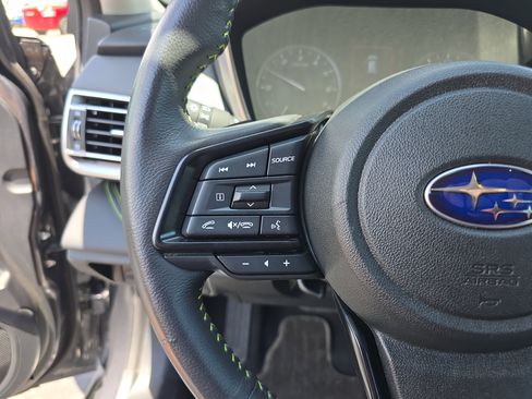 Used 2025 Subaru Outback Onyx Edition AWD/4WD image 32