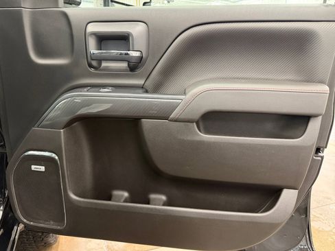 Used 2017 GMC Sierra 2500 SLT w/ All Terrain HD Package AWD/4WD image 24