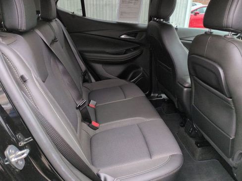 Used 2023 Buick Encore GX Select w/ Sport Touring Package image 27