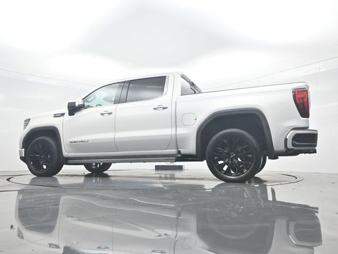 Used 2022 GMC Sierra 1500 Denali w/ Denali Reserve Package RWD image 38
