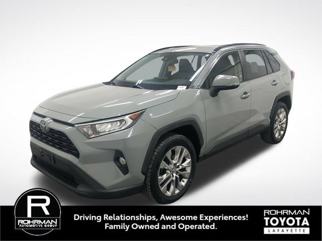 Used 2019 Toyota RAV4 XLE Premium FWD image 1