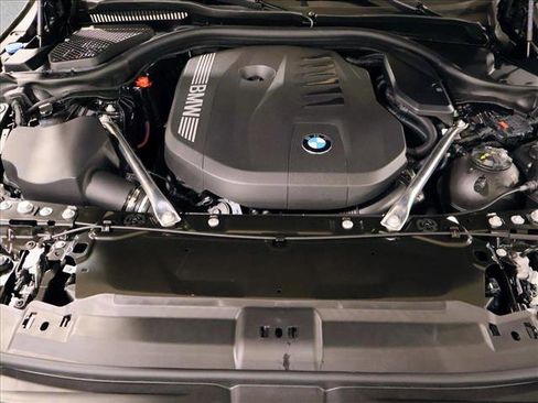 New 2026 BMW 540i xDrive w/ Executive Package AWD/4WD image 18