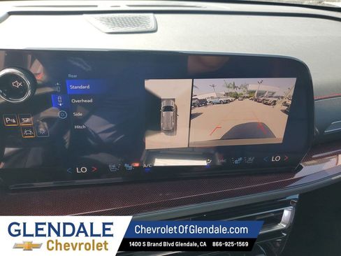 New 2026 Chevrolet Traverse RS w/ LPO, Floor Liner Package FWD image 27