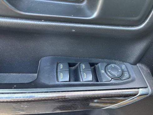 Used 2020 Chevrolet Silverado 1500 RST AWD/4WD image 12