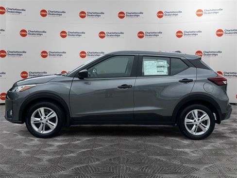 New 2025 Nissan Kicks S image 2