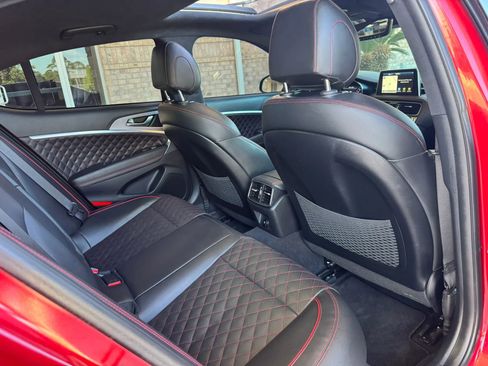 Used 2020 Genesis G70 3.3T w/ Sport Package RWD image 20