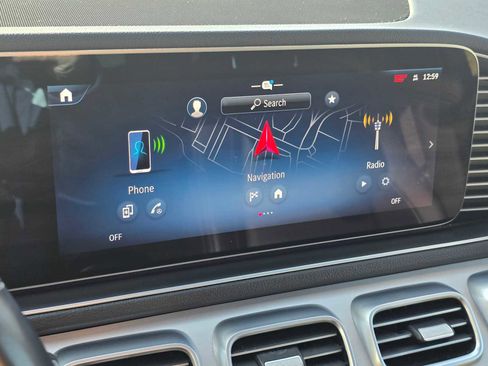 Certified 2024 Mercedes-Benz GLE 450e 4MATIC image 28