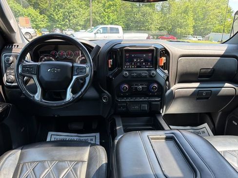 Used 2020 Chevrolet Silverado 1500 RST w/ All-Star Edition AWD/4WD image 12