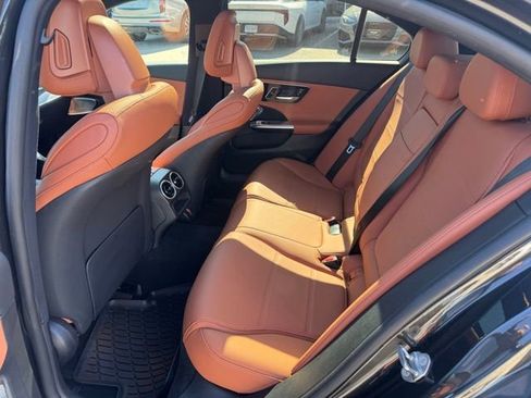 Used 2023 Mercedes-Benz C 300 4MATIC Sedan image 37