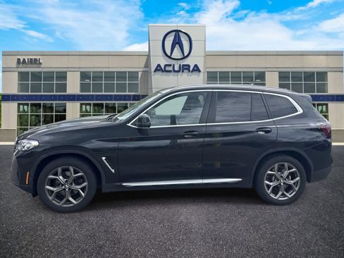 Used 2022 BMW X3 xDrive30i w/ Premium Package 2 AWD/4WD image 2