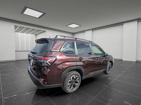 Used 2026 Subaru Forester Premium AWD/4WD image 4
