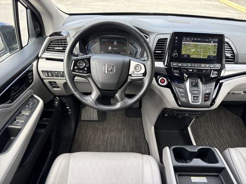 Used 2024 Honda Odyssey Elite image 15