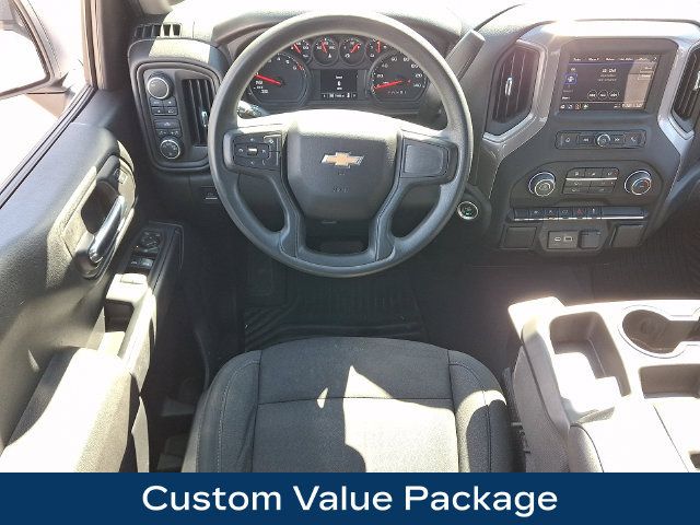 Used 2023 Chevrolet Silverado 1500 Custom AWD/4WD image 3