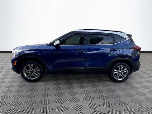 Used 2021 Kia Seltos S FWD image 9