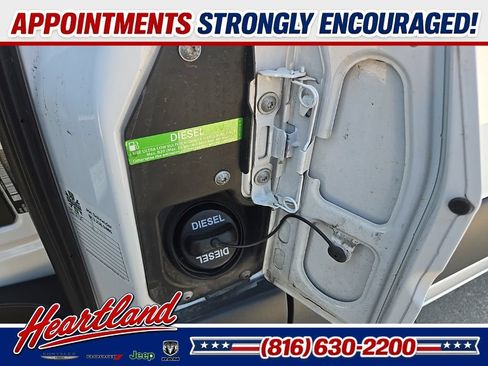 Used 2025 Mercedes-Benz Sprinter 2500 image 15