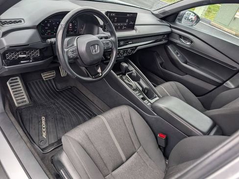 Used 2024 Honda Accord Sport image 9