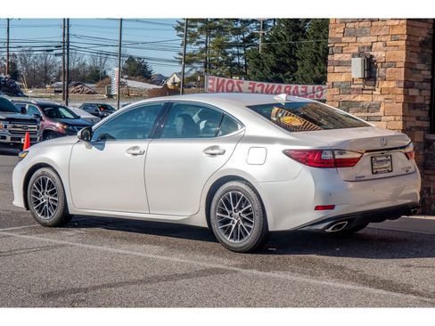 Used 2018 Lexus ES 350 image 4