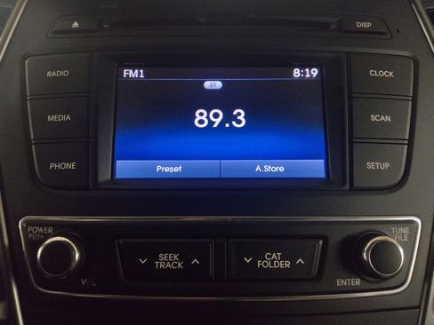 Used 2017 Hyundai Santa Fe Sport FWD image 25