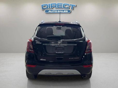 Used 2020 Buick Encore Preferred FWD image 5