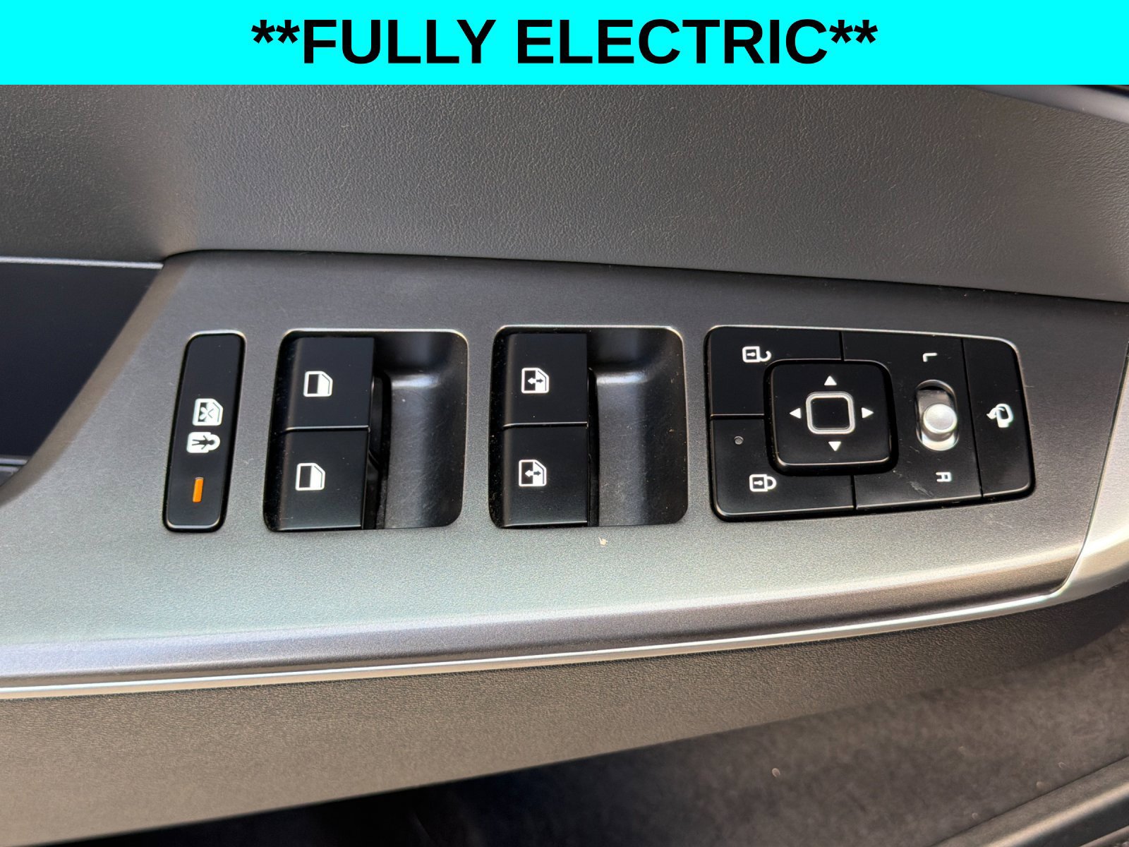 Used 2023 Kia EV6 Light RWD image 13