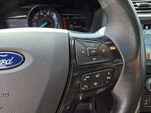 Used 2017 Ford Explorer XLT w/ Equipment Group 202A image 22