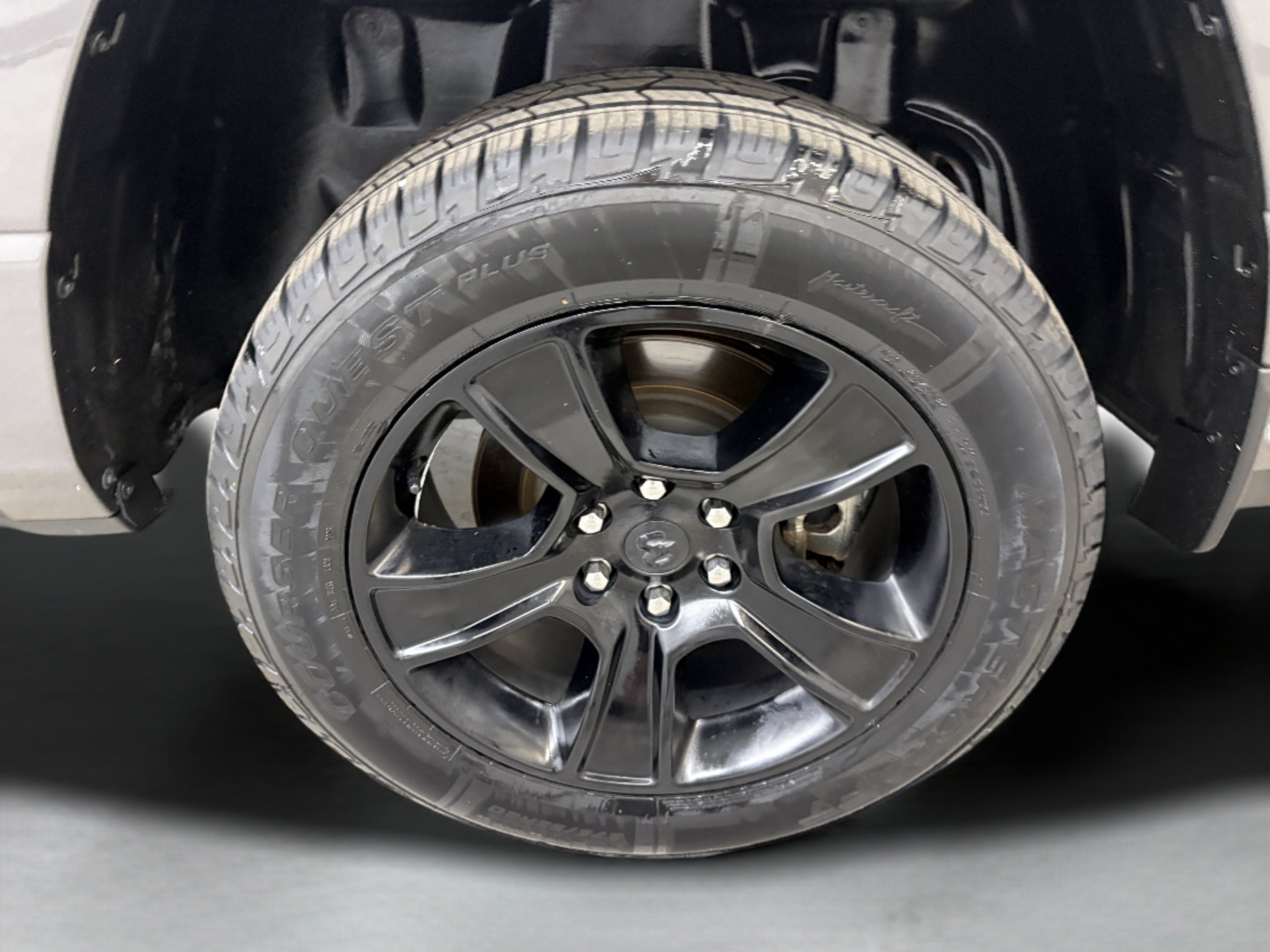 Used 2023 RAM 1500 Big Horn AWD/4WD image 7