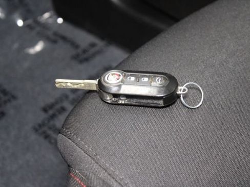 Used 2015 FIAT 500 Abarth FWD image 12