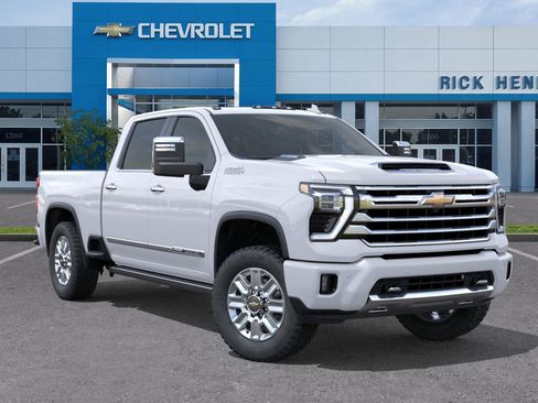New 2026 Chevrolet Silverado 2500 High Country w/ Technology Package AWD/4WD image 9