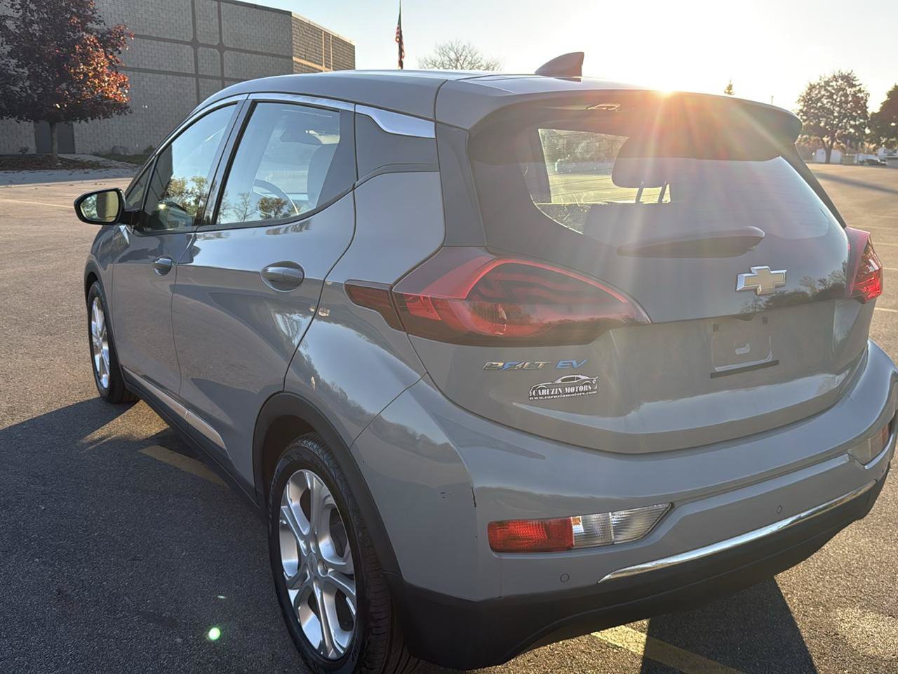 Used 2020 Chevrolet Bolt LT FWD image 7