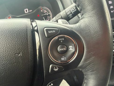 Used 2017 Honda Pilot Elite image 14