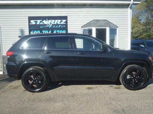 Used 2015 Jeep Grand Cherokee Altitude image 6