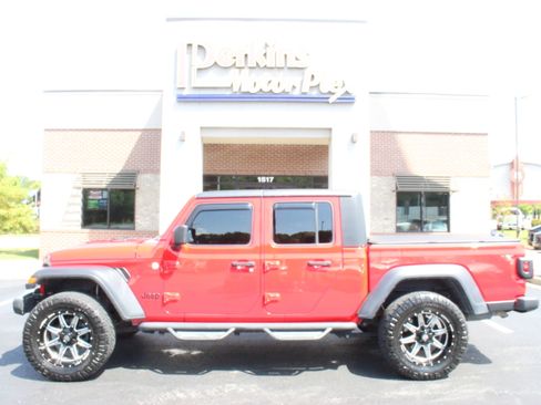 Used 2020 Jeep Gladiator Sport w/ Quick Order Package 24S AWD/4WD image 10