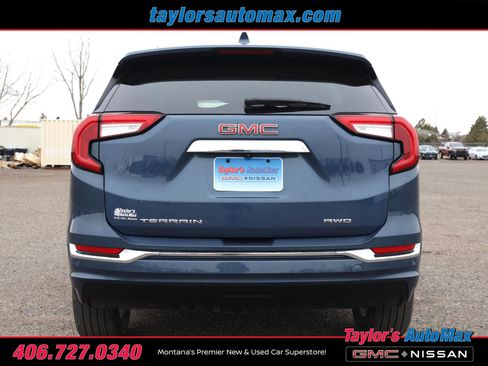 Used 2024 GMC Terrain Denali w/ Denali Premium Package image 58