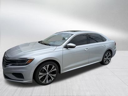 Used 2020 Volkswagen Passat 2.0T SEL
