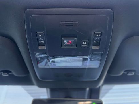 Used 2022 Lexus UX 250h w/ Premium Package image 25