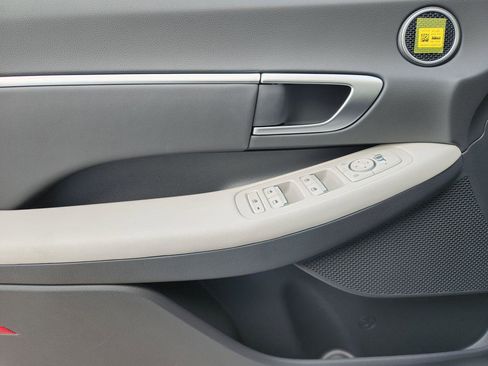 New 2026 Hyundai Sonata SEL FWD image 23