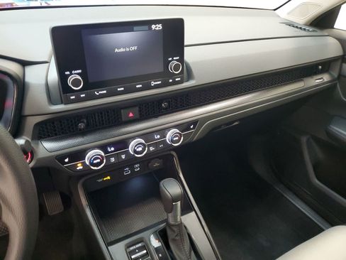 Certified 2024 Honda CR-V EX image 29